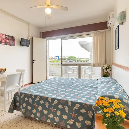 Yachting Apartment Lignano Sabbiadoro