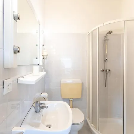 Yachting Apartamento *